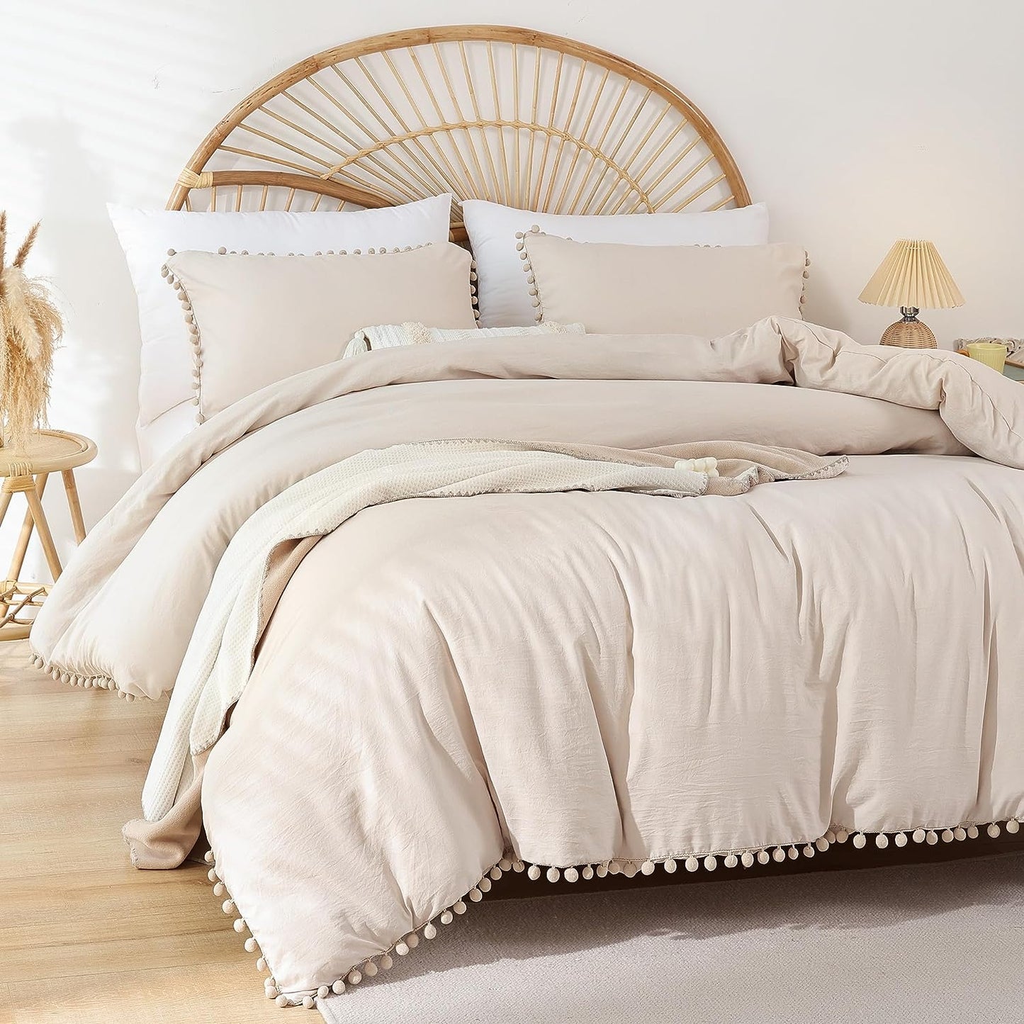 Queen 3-Piece Comforter Set | Soft All-Season Bedding with Ball Pom Fringe, Includes Comforter & 2 Pillow Shams