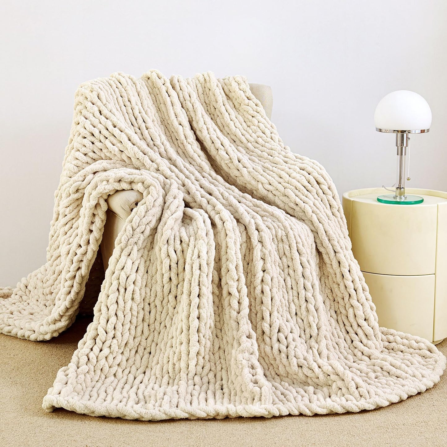 Chunky Knit Blanket Throw | Hand-Knit Chenille Sofa Blanket, Soft & Cozy Home Décor