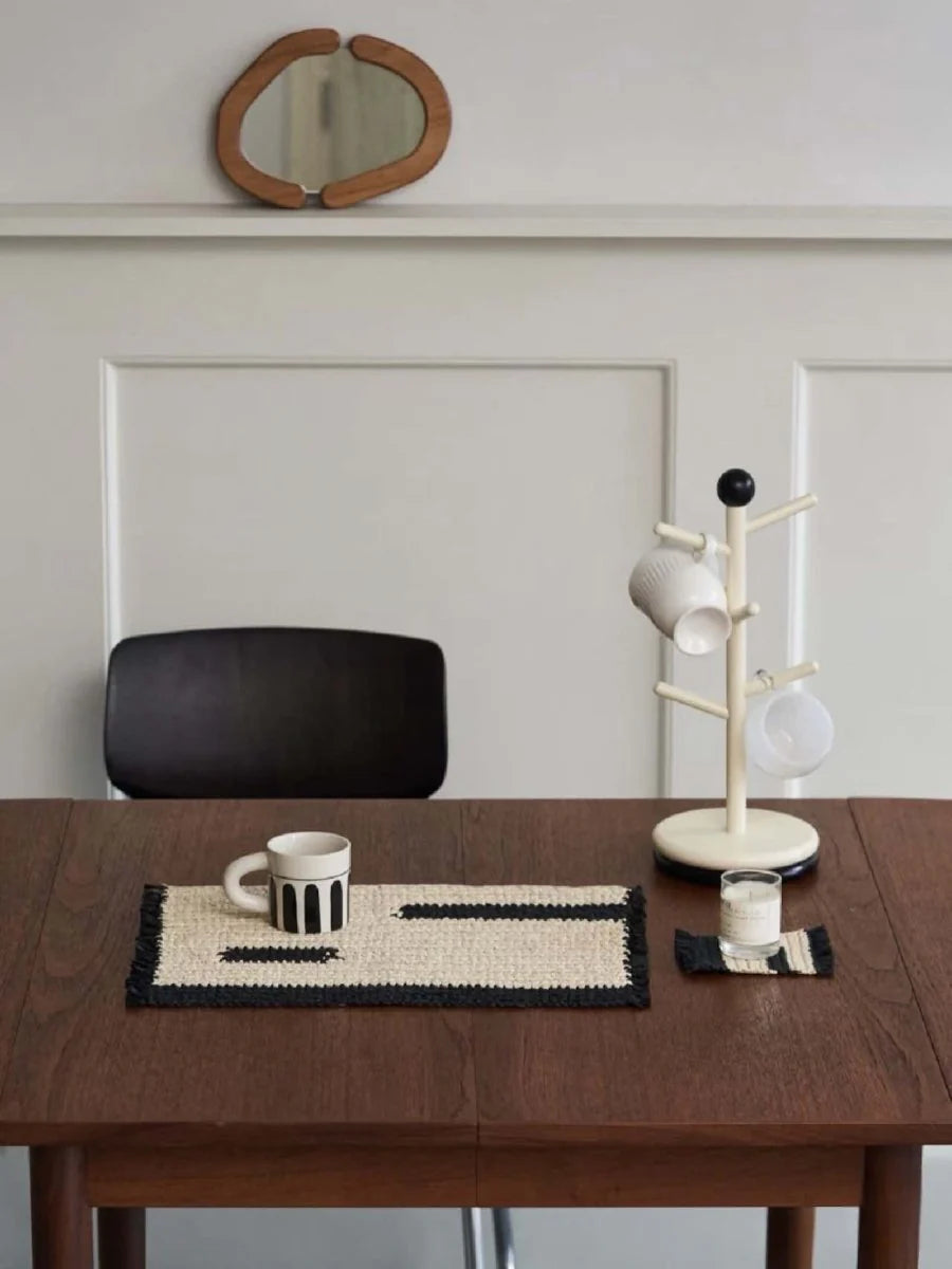 Handmade Nordic Woven Reed Placemats | Set of 4, Retro Elegant Table Setting