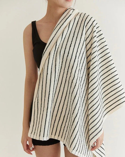 Retro Style 100% Organic Combed Cotton Striped Bath Towel | Soft & Absorbent