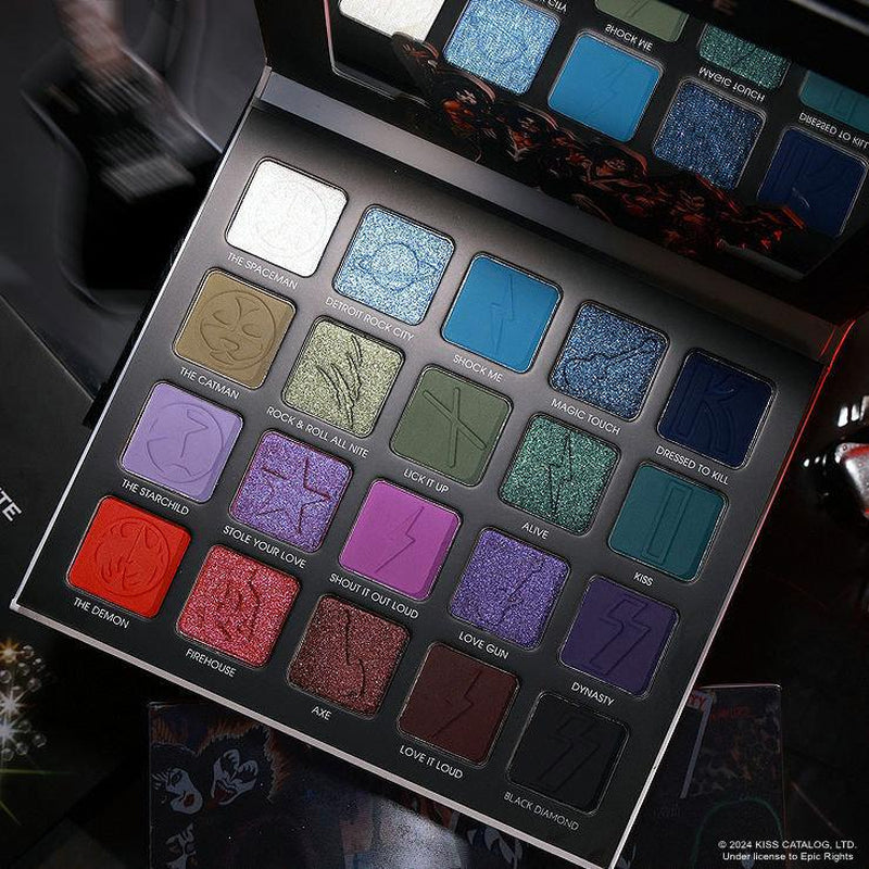 KISS X Glamlite Palette