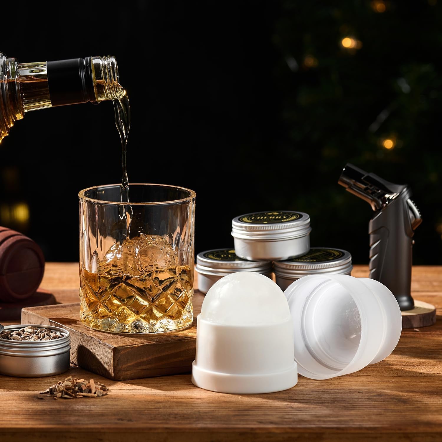 Whiskey Smoker Kit with Torch | Cocktail Smoker Infuser Set with 6 Wood Chip Flavors, Glasses & Ice Molds, Gift for Men & Dad
