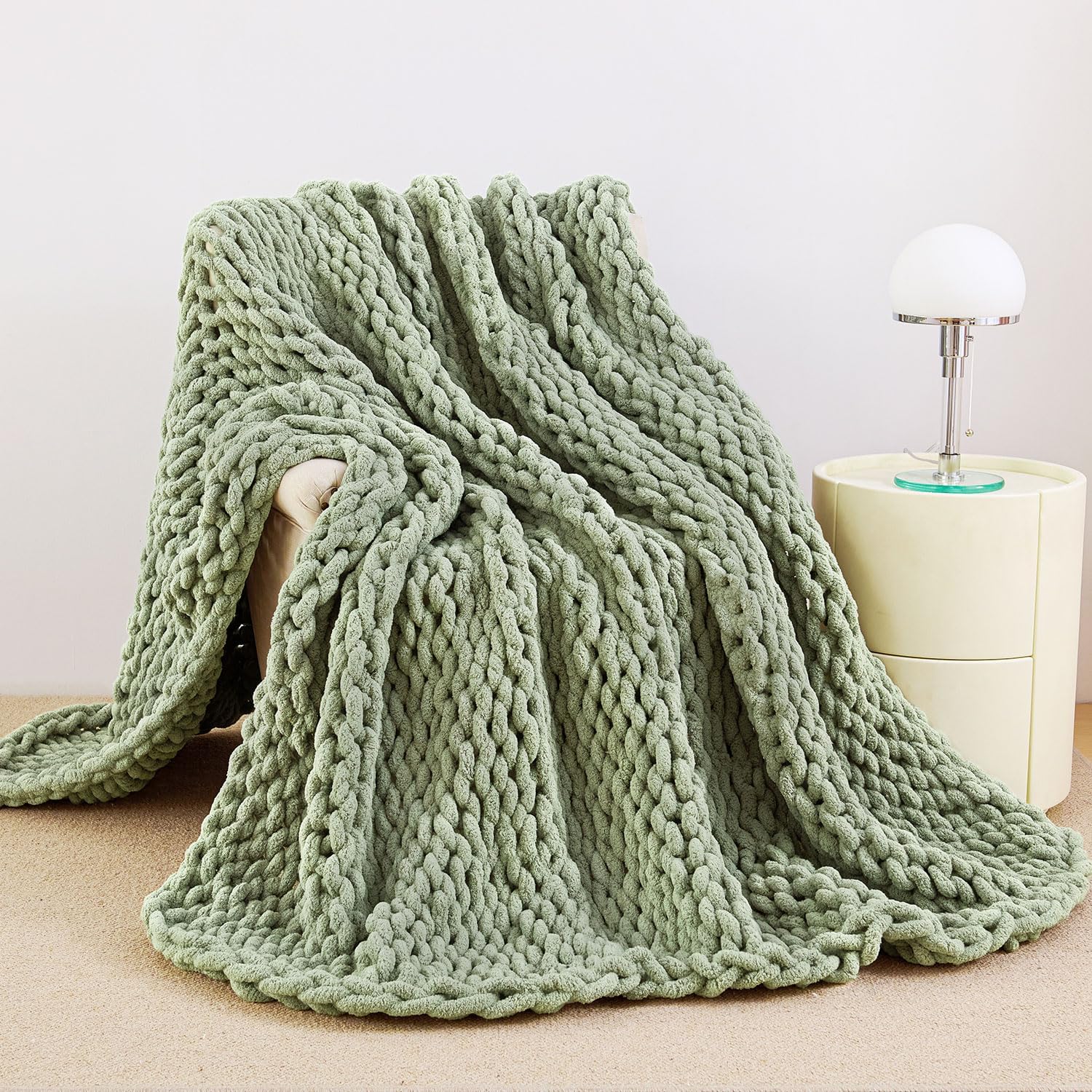 Chunky Knit Blanket Throw | Hand-Knit Chenille Sofa Blanket, Soft & Cozy Home Décor 
