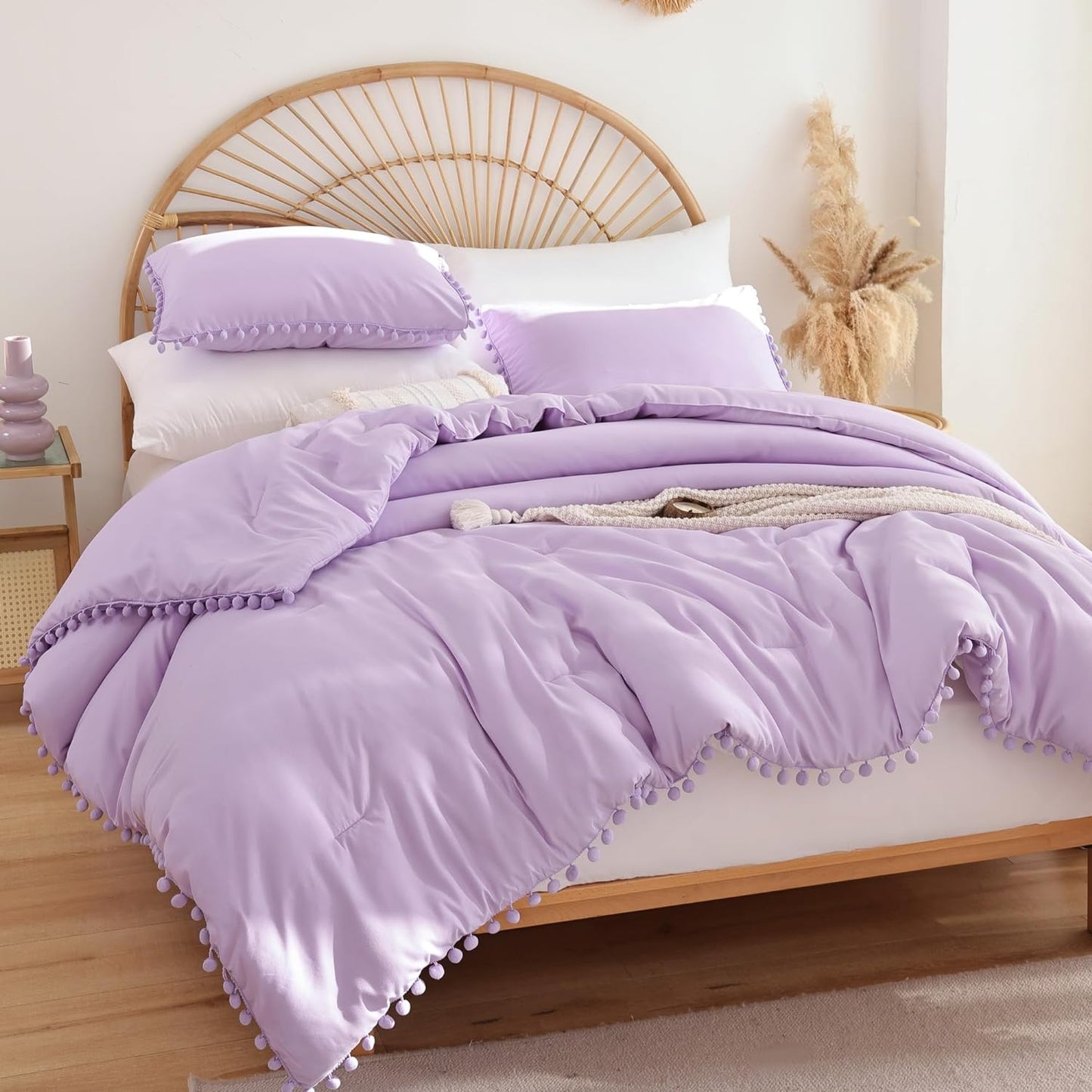 Queen 3-Piece Comforter Set | Soft All-Season Bedding with Ball Pom Fringe, Includes Comforter & 2 Pillow Shams