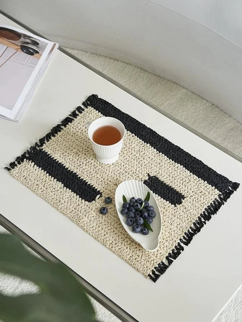 Handmade Nordic Woven Reed Placemats | Set of 4, Retro Elegant Table Setting