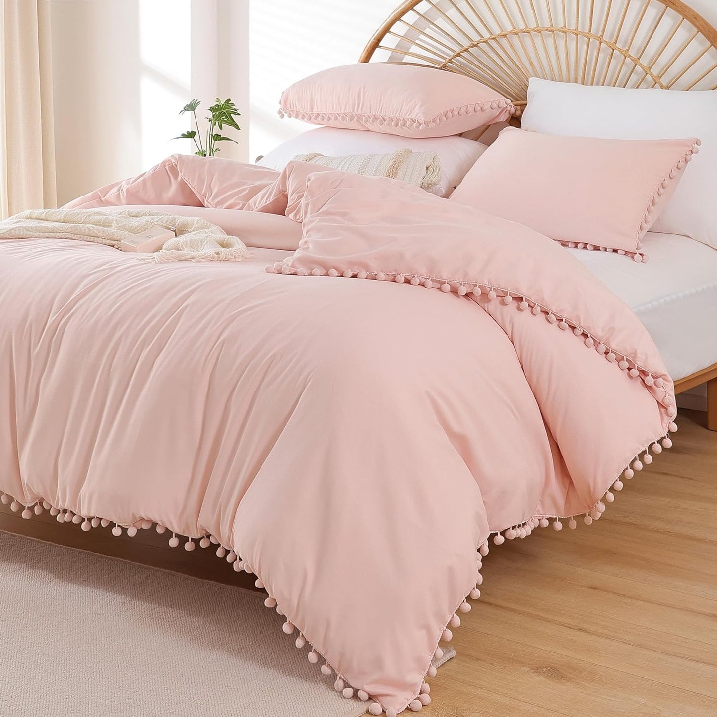 Queen 3-Piece Comforter Set | Soft All-Season Bedding with Ball Pom Fringe, Includes Comforter & 2 Pillow Shams